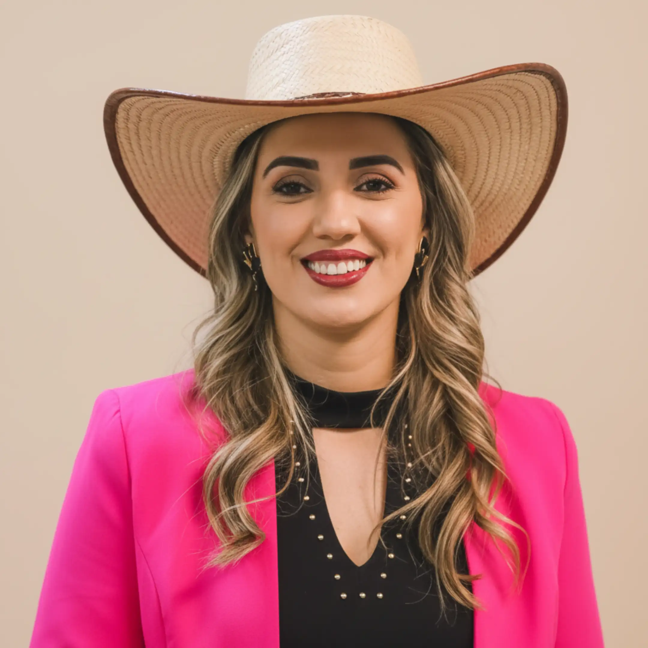 Vereadora Monique Sampaio propõe criação do "Mutirão de Cirurgias da Mulher" para reduzir filas de espera em Barra do Co