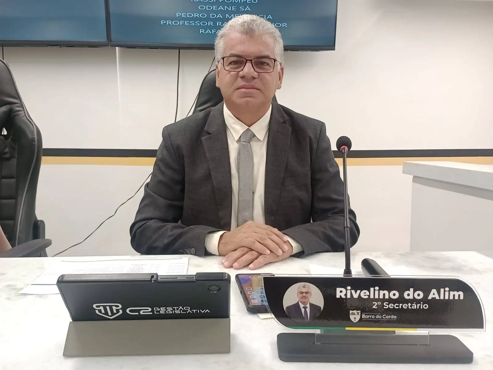 Rivelino do Alim cobra solução para falta d’água na zona rural, critica queda na educação e confirma apoio ao setor de e