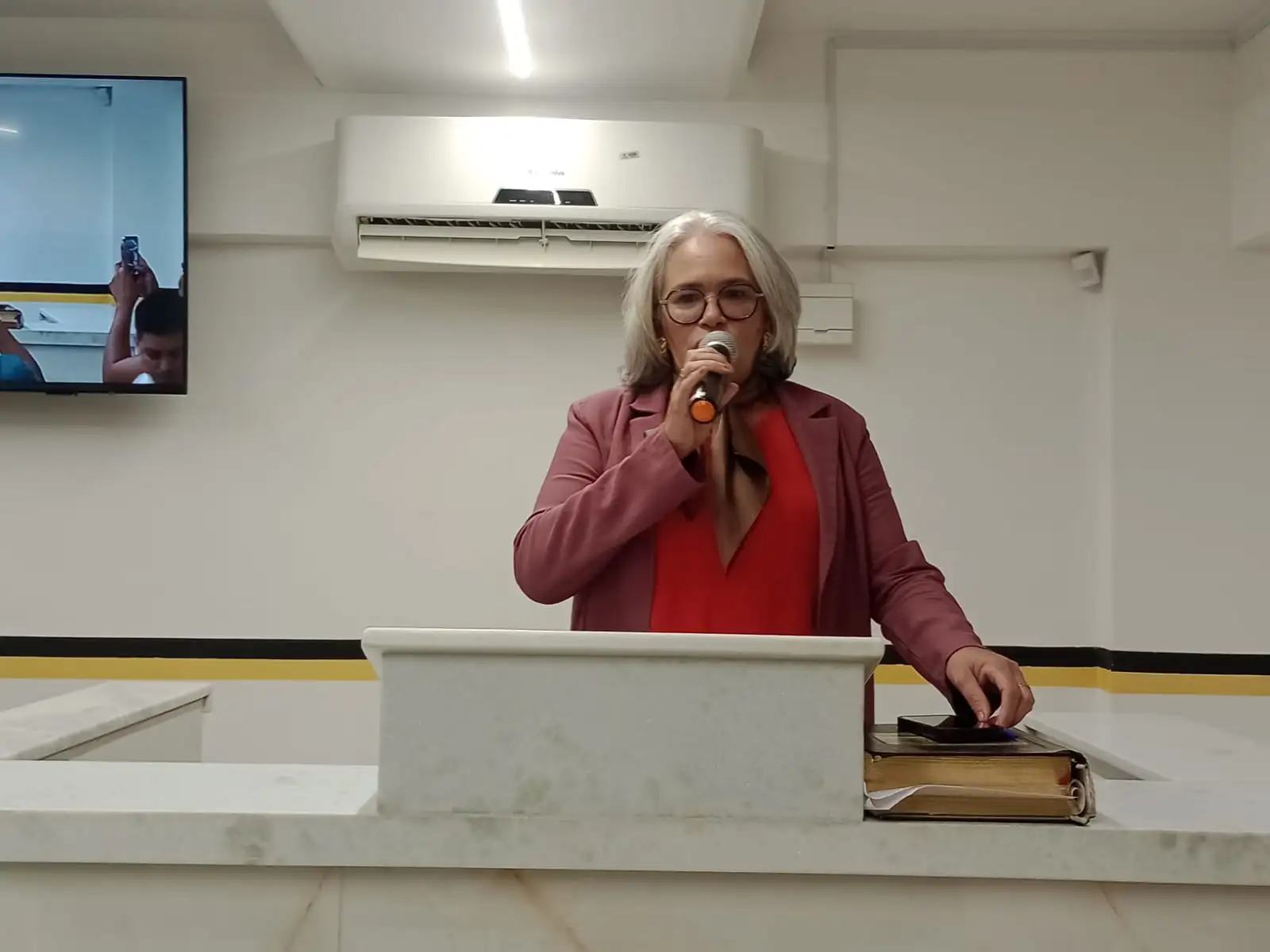 Vereadora Odeane Sá destaca realização do "Natal Solidário" com distribuição de 10 mil presentes no Estádio Leandrão